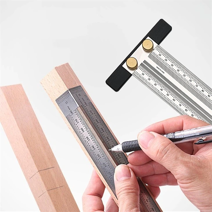 Stainless steel ruler manufacturer